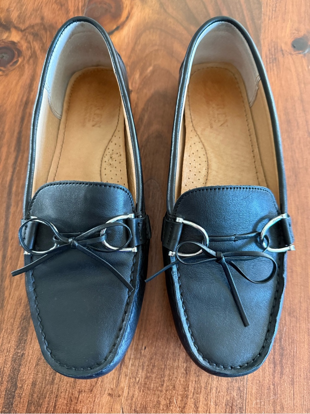 le chateau Black Leather Briley Loafers